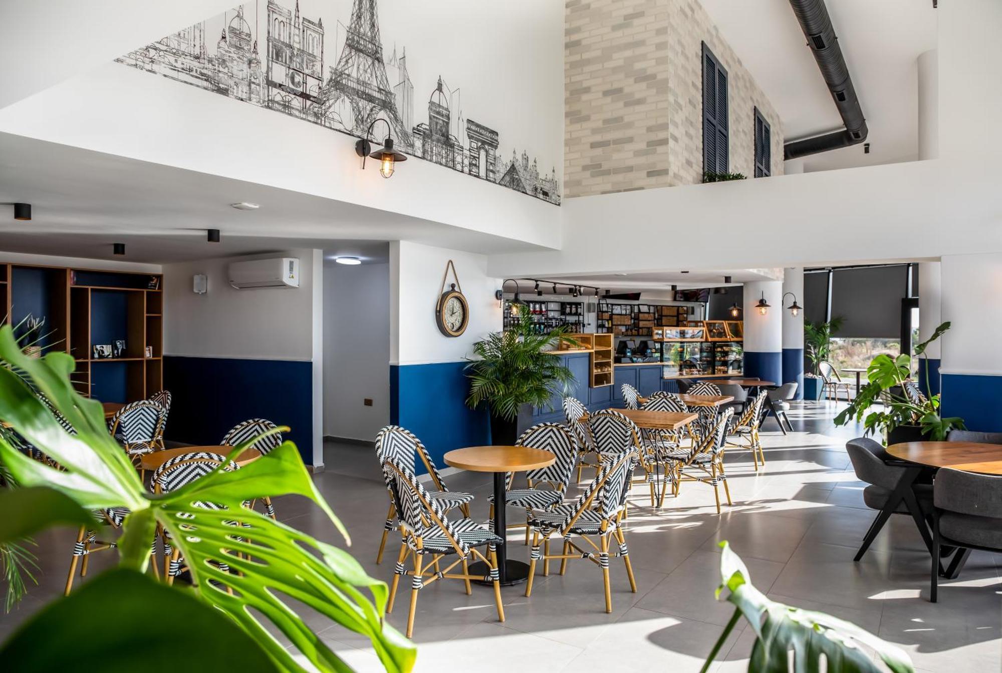 Terra Apartments In Caesar Blue Resort, Fixed Lunch Till 3Pm, Gym, Heated Pool, Sauna, Kids Club Rizokarpaso Exterior photo