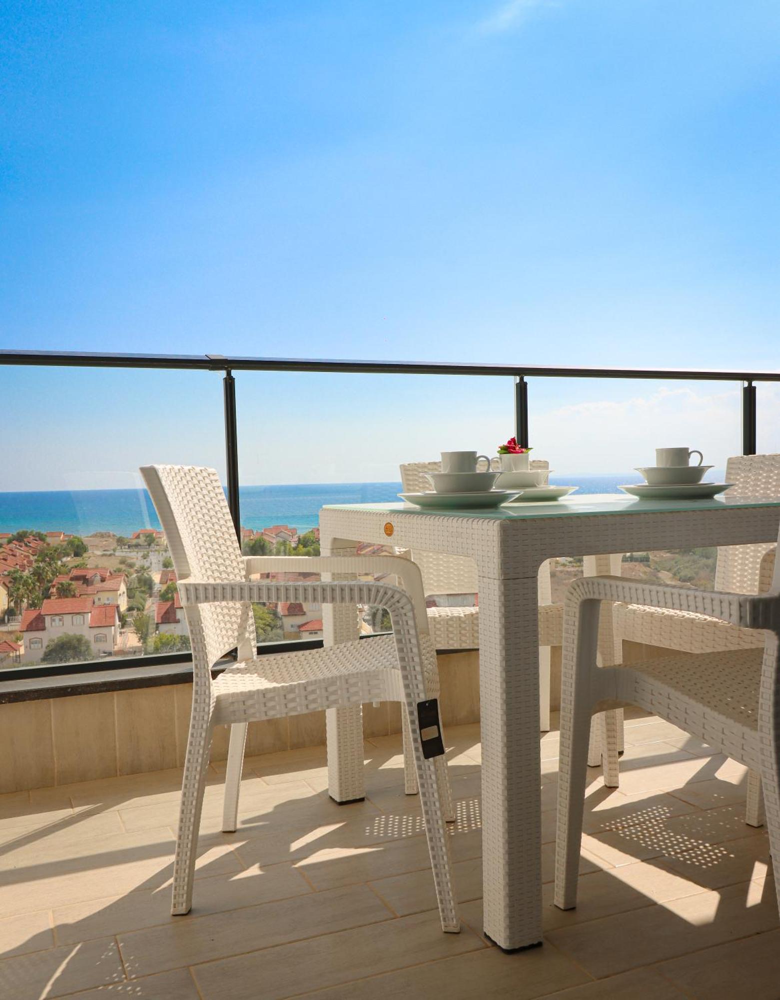 Terra Apartments In Caesar Blue Resort, Fixed Lunch Till 3Pm, Gym, Heated Pool, Sauna, Kids Club Rizokarpaso Exterior photo